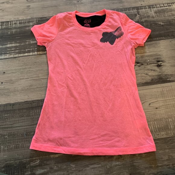 Fox women's sz small t-shirt.  Pink. - Picture 1 of 5